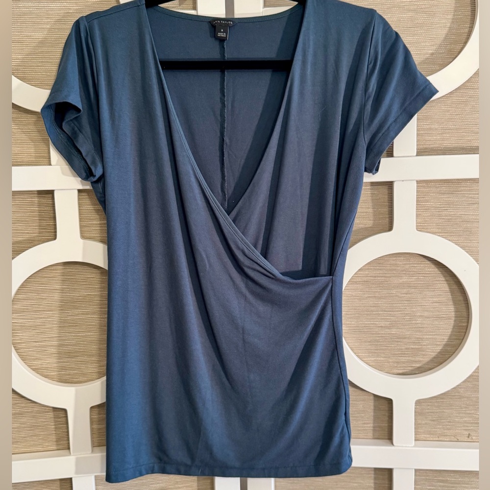 ANN TAYLOR “Deep Blue Faux Wrap Short Sleeve Top, SZ M
